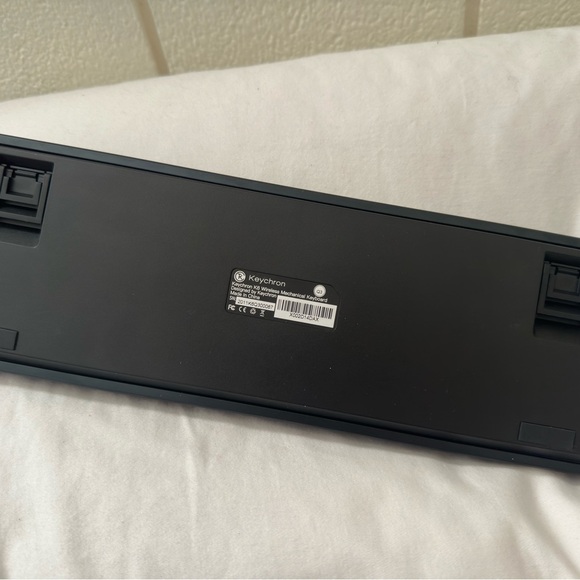 Keychron K6 wireless Keyboard - Picture 2 of 2